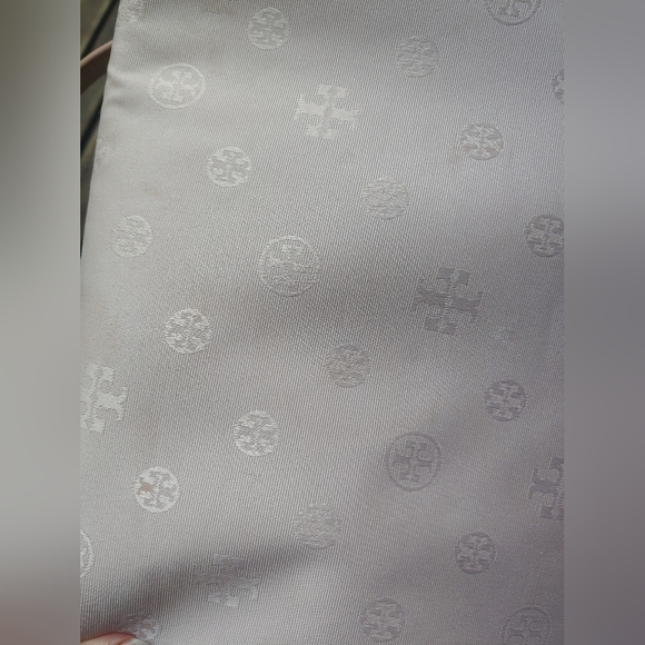 Tory Burch York Saffiano Leather Tote light oak purse - Picture 13 of 16